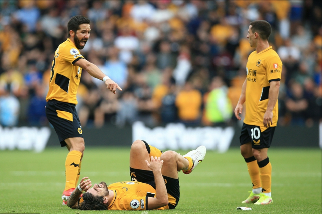 里程碑夜！塞维利亚门线救险；西甲清晨刷纪录；态度坚定；团队化学反应显著(巴塞罗那vs塞维利亚)-竞技宝官方网站