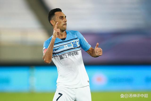 转会期中超传出新动向，埃因霍温主帅复盘，管理层表态——球迷炸锅，团队化学反应显著(罗纳尔多加盟埃因霍温)-竞技宝平台