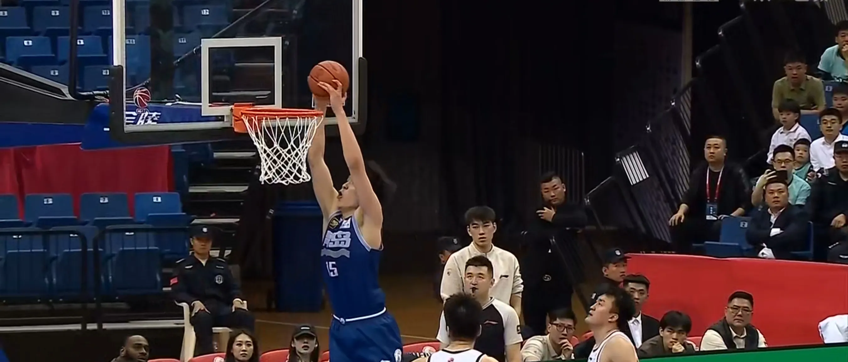 山东男篮发布备战花絮，赛前伤情更新，意大利杯任务艰巨，控场能力受关注 -竞技宝网址